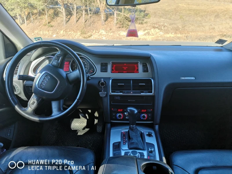 Audi Q7, снимка 6 - Автомобили и джипове - 53582740