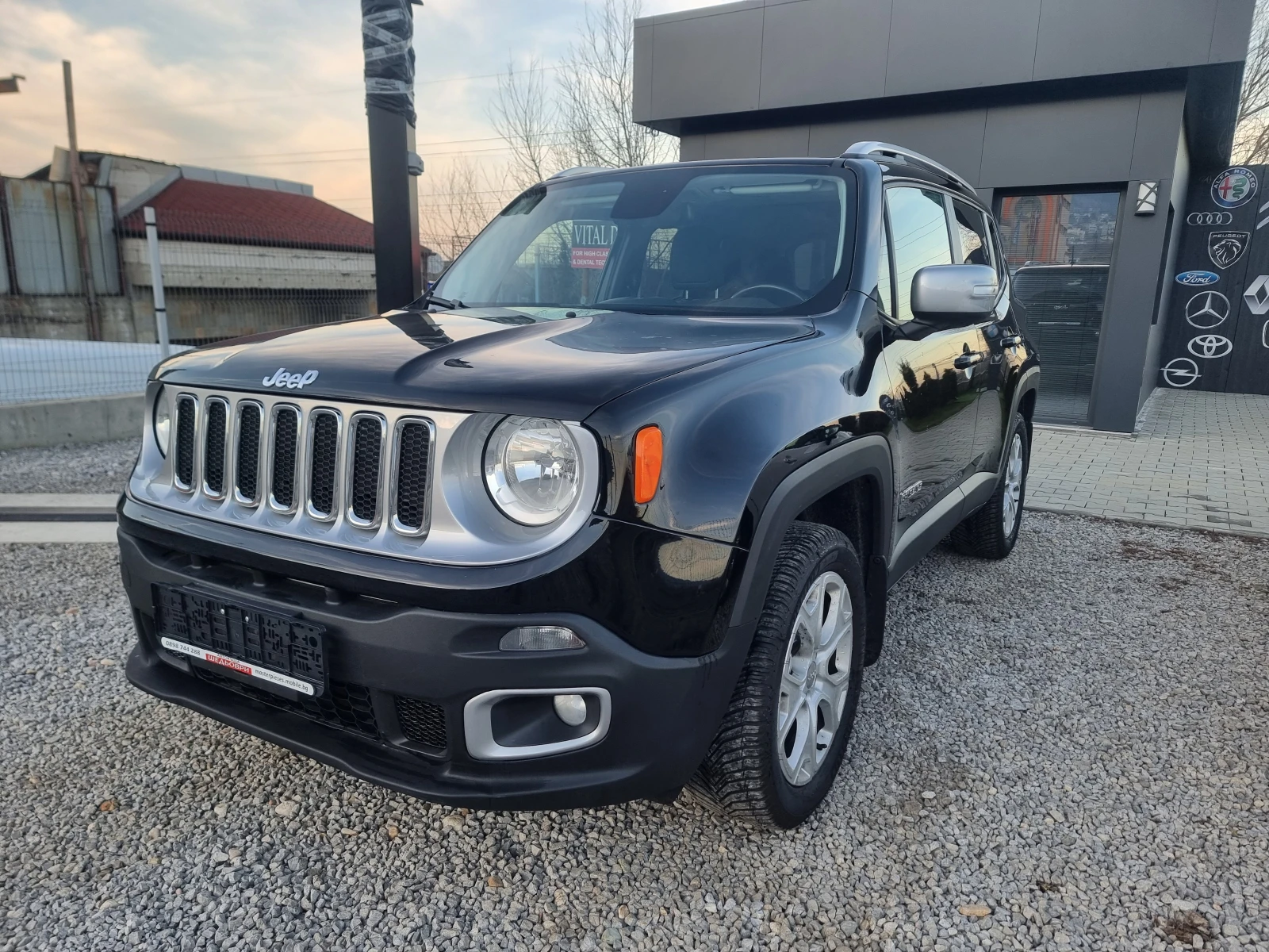 Jeep Renegade 2.4i 4X4 АВТОМАТИК КОЖА - [1] 