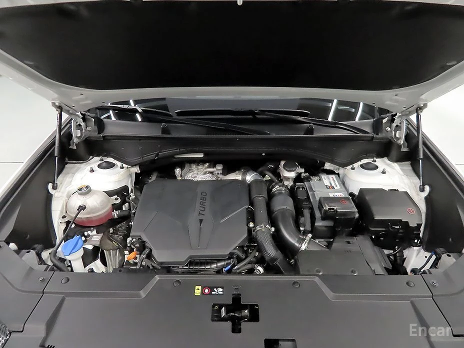 Hyundai Santa fe * ОБДУХВАНЕ* KEYLESS* LANE* ASSIST* КАМЕРИ* 360* , снимка 16 - Автомобили и джипове - 54085312