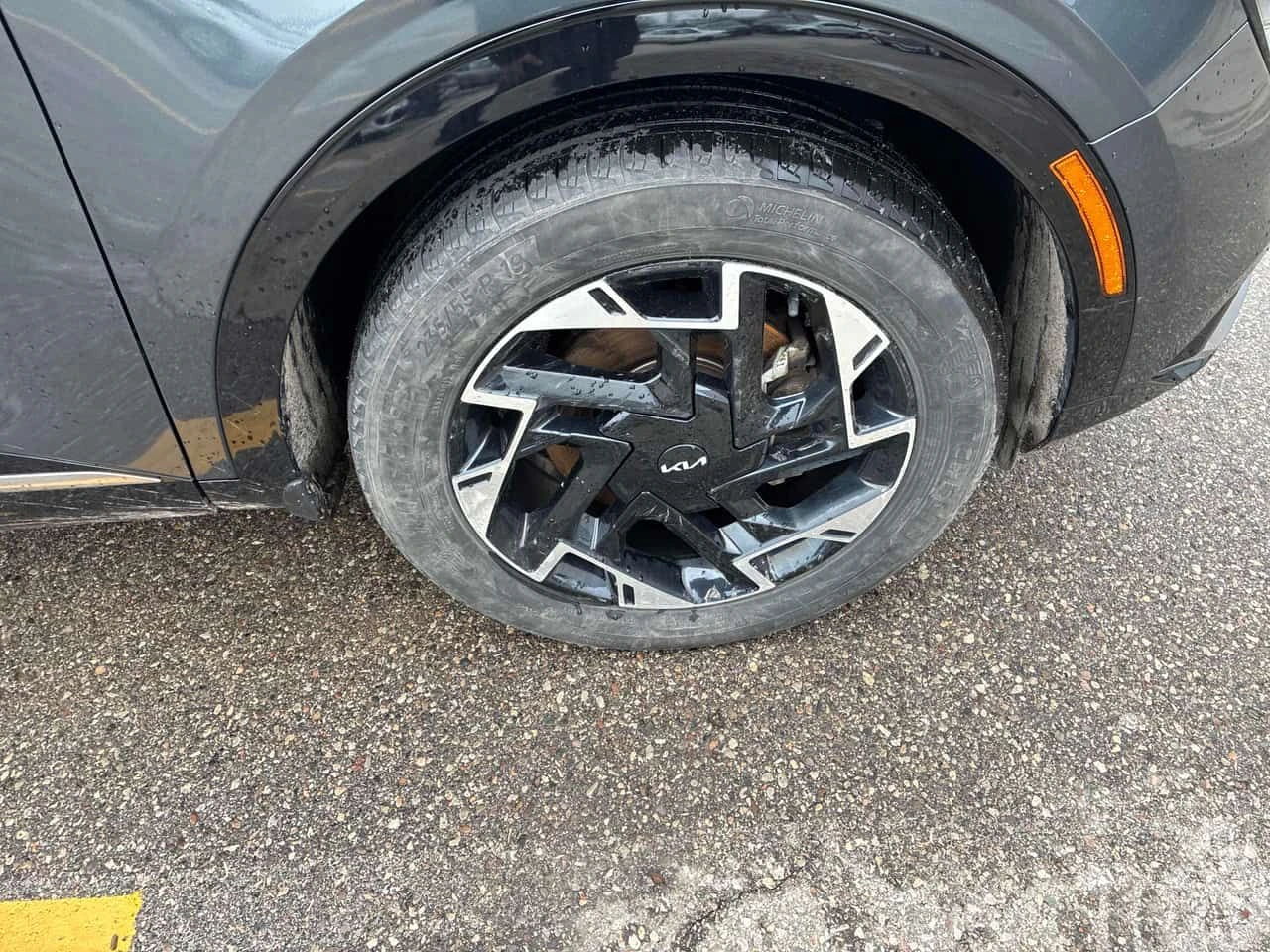 Kia Sportage * EX * ОБДУХВАНЕ* ПАНОРАМА* ПОДГРЕВИ* , снимка 7 - Автомобили и джипове - 54210297