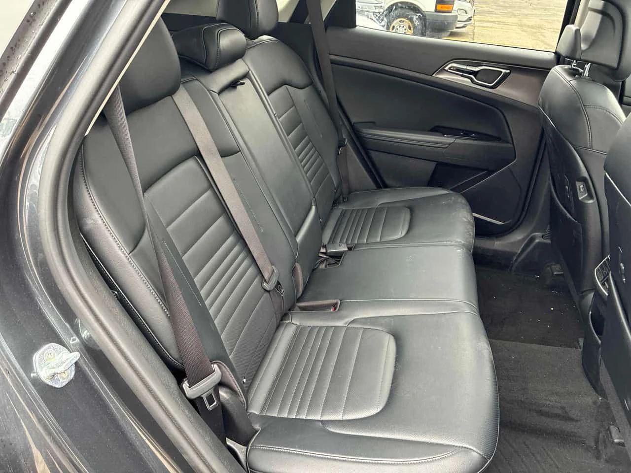 Kia Sportage * EX * ОБДУХВАНЕ* ПАНОРАМА* ПОДГРЕВИ* , снимка 17 - Автомобили и джипове - 54210297