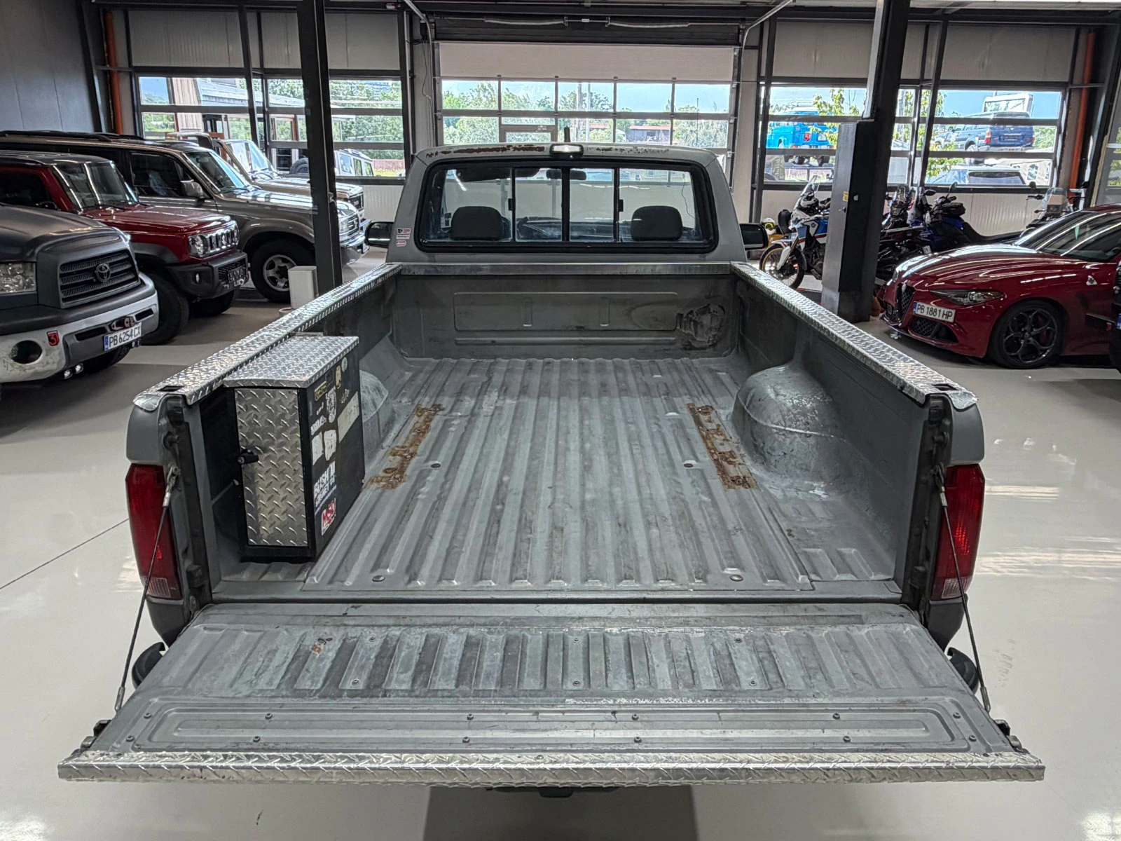 Ford F250 7, 5 4х4, снимка 7 - Автомобили и джипове - 54915952