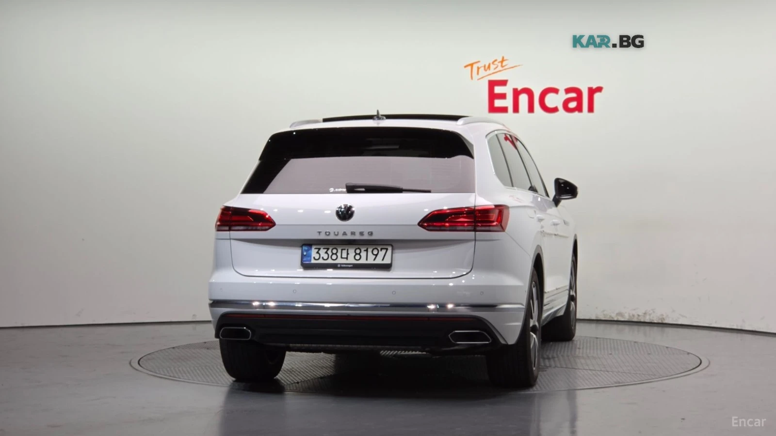 VW Touareg ОБДУХВАНЕ* ПОДГРЕВ* КАМЕРА* HEADUP* ПАНО, снимка 4 - Автомобили и джипове - 56195306