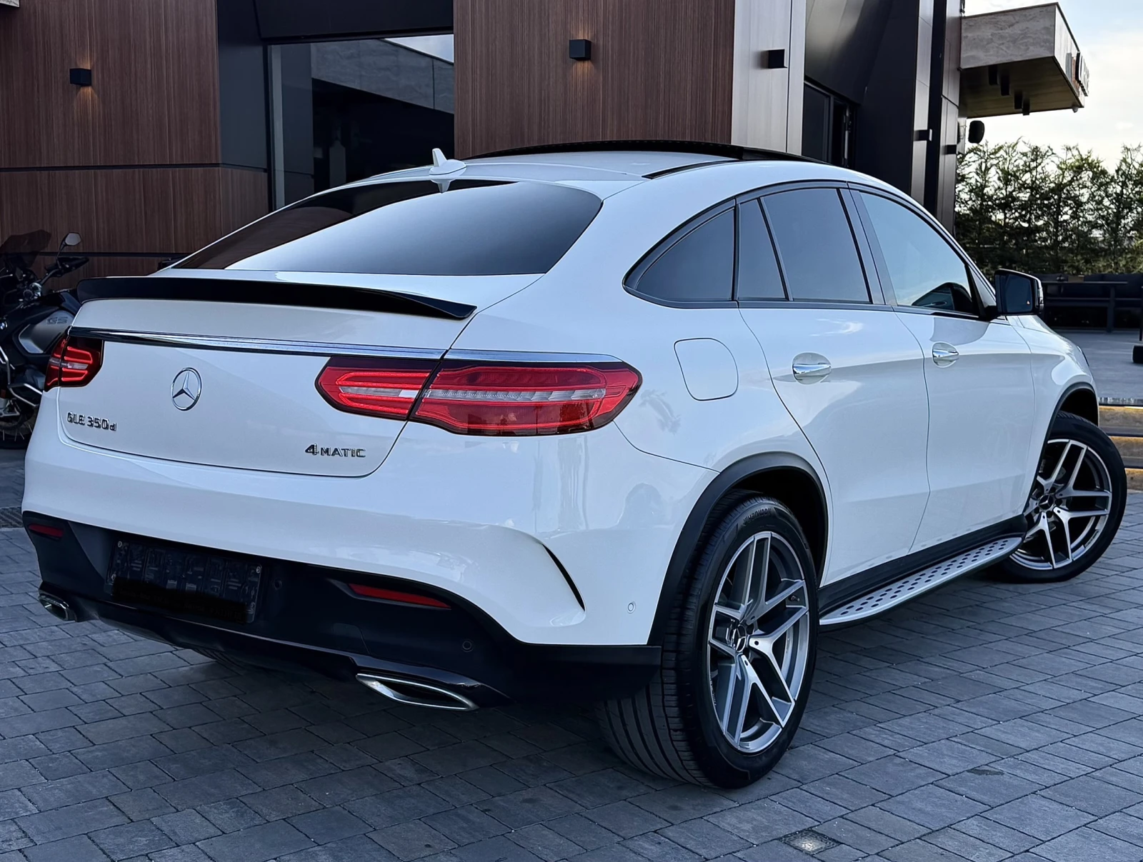 Mercedes-Benz GLE 350 AMG * 161000km* VAKUUM* 3xTV* PANO* OBDUH* PERLA*  | Mobile.bg � ����������� 2
