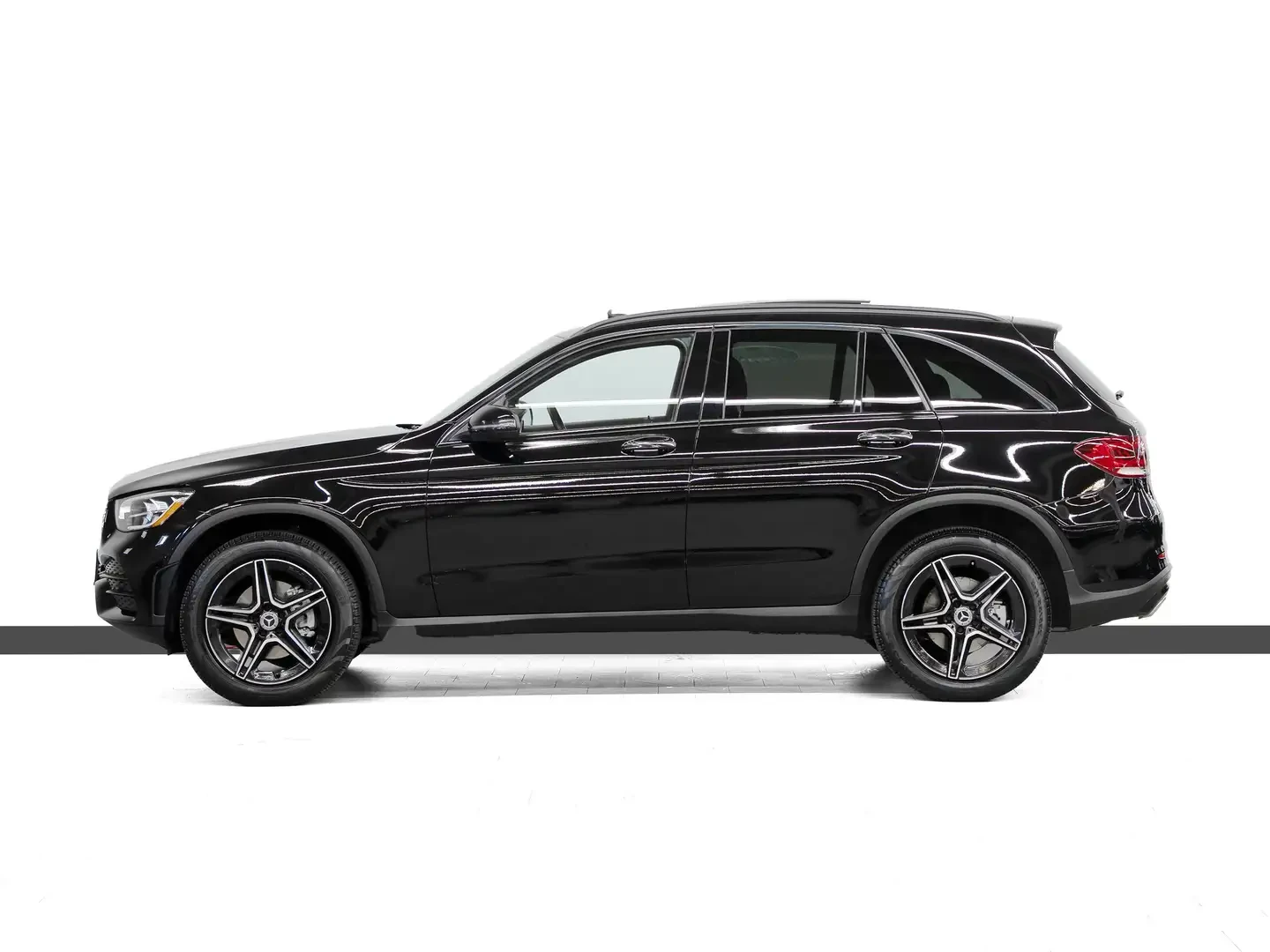 Mercedes-Benz GLC 300 4MATIC AMG / PANO/ ������/ �����/ ������� | Mobile.bg � ����������� 3