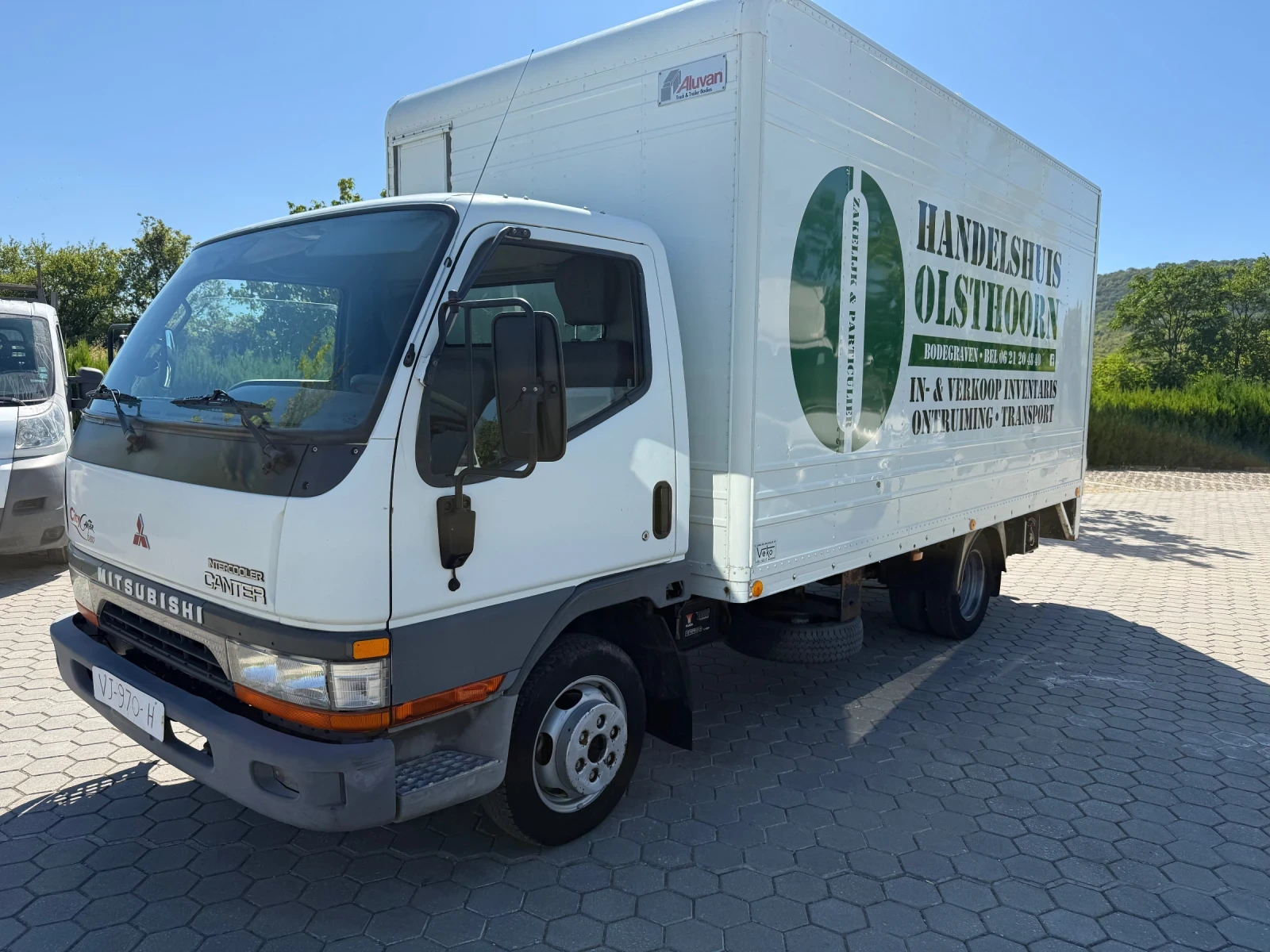 Mitsubishi Canter 2.8 - изображение 3
