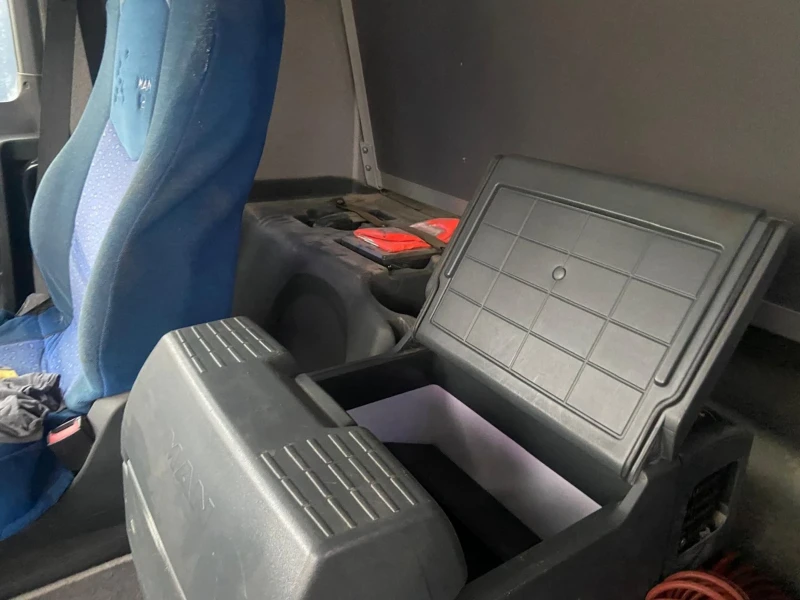 Man Tgs 28 480 EURO 5 6X4 Снегорин с песекар , снимка 11 - Камиони - 53050808