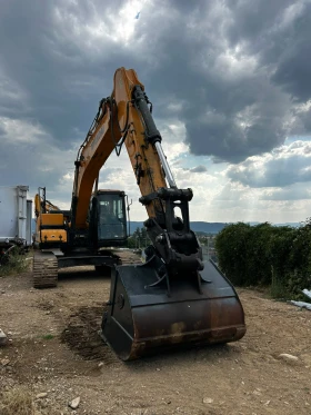 Багер Hyundai HX 220L, снимка 5