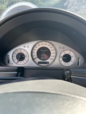 Mercedes-Benz E 270 Avangard, снимка 11