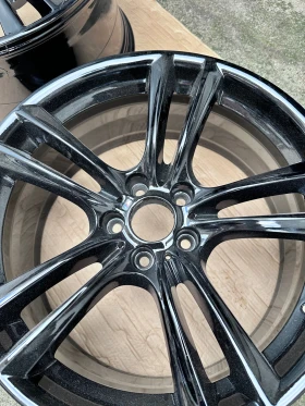 BMW 750 Xdrive , снимка 15