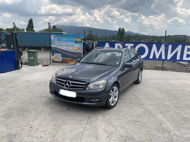 Mercedes-Benz C 220, снимка 7 - Автомобили и джипове - 47569608