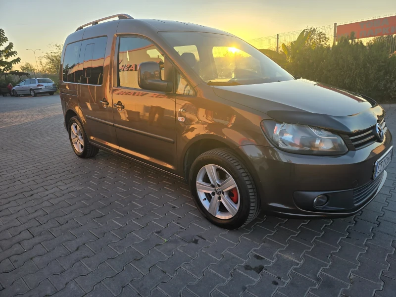 VW Caddy УНИКАТ!!!!!!!!!!, снимка 7 - Автомобили и джипове - 47693926