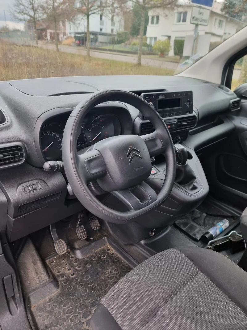 Citroen Berlingo, снимка 13 - Автомобили и джипове - 48756913