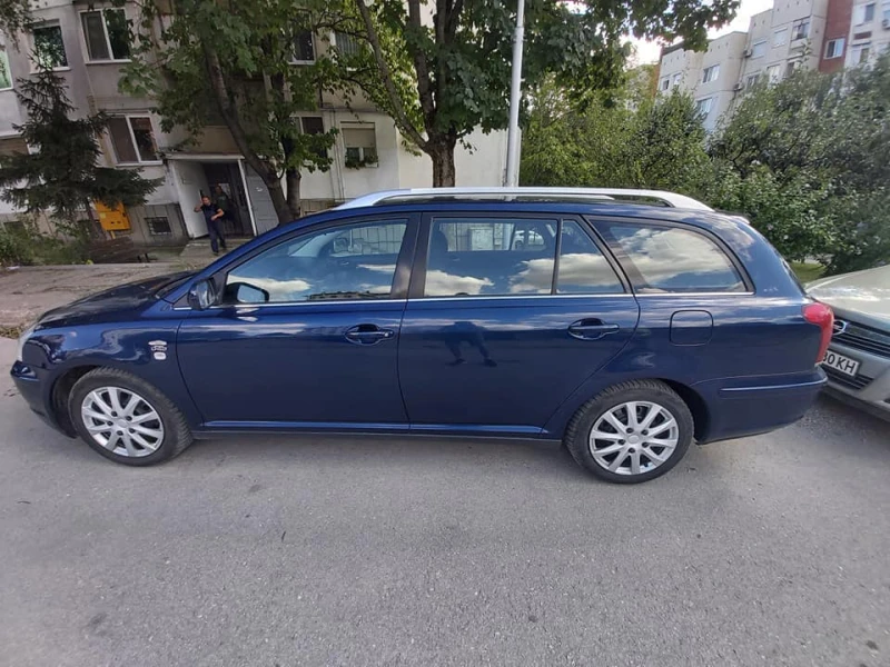 Toyota Avensis d4d, снимка 5 - Автомобили и джипове - 48869052