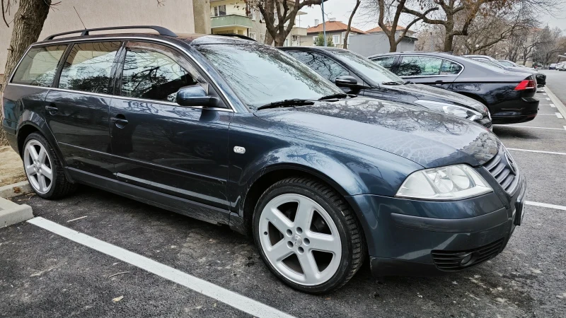 VW Passat, снимка 1 - Автомобили и джипове - 49263275