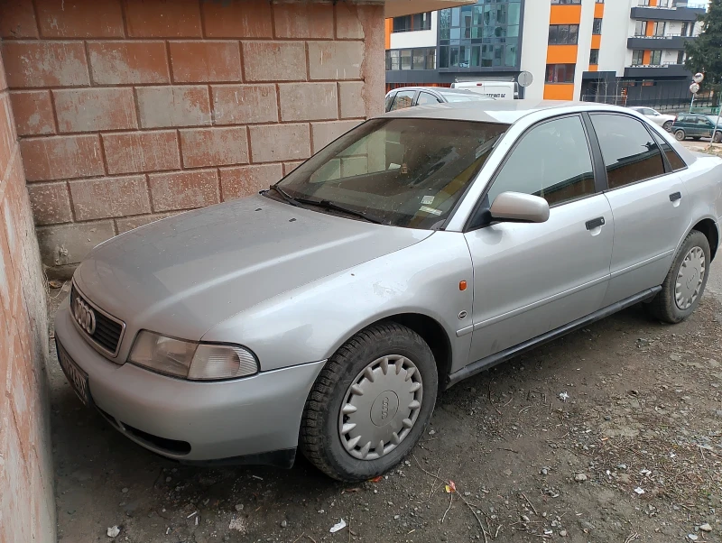 Audi A4 1.6, снимка 2 - Автомобили и джипове - 49335230