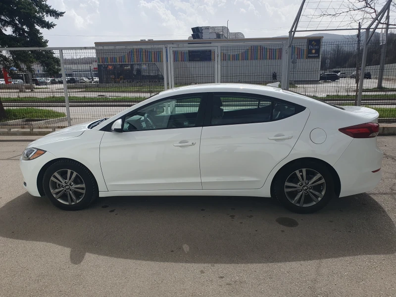 Hyundai Elantra 2, 0 150hp LPG, снимка 5 - Автомобили и джипове - 49514946