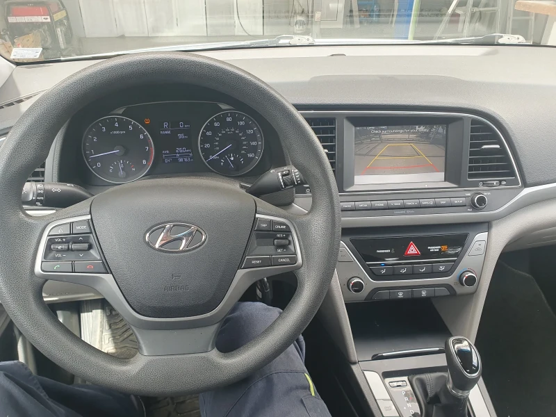 Hyundai Elantra 2, 0 150hp LPG, снимка 14 - Автомобили и джипове - 49514946