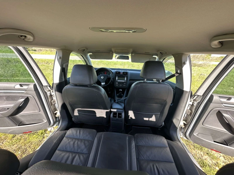 VW Golf GT SPORT BMM, снимка 12 - Автомобили и джипове - 49887603