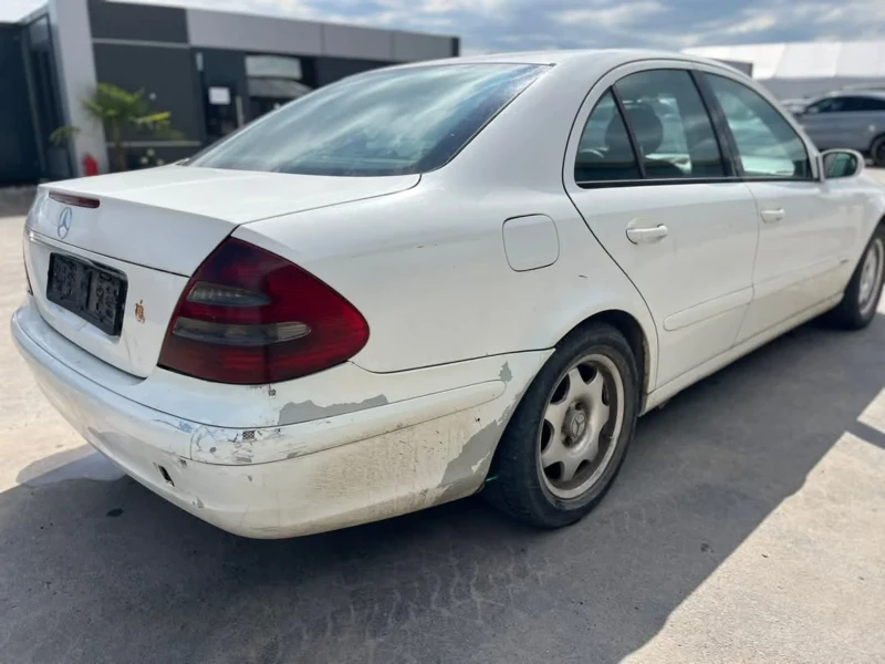 Mercedes-Benz E 270 646, снимка 8 - Автомобили и джипове - 50256225