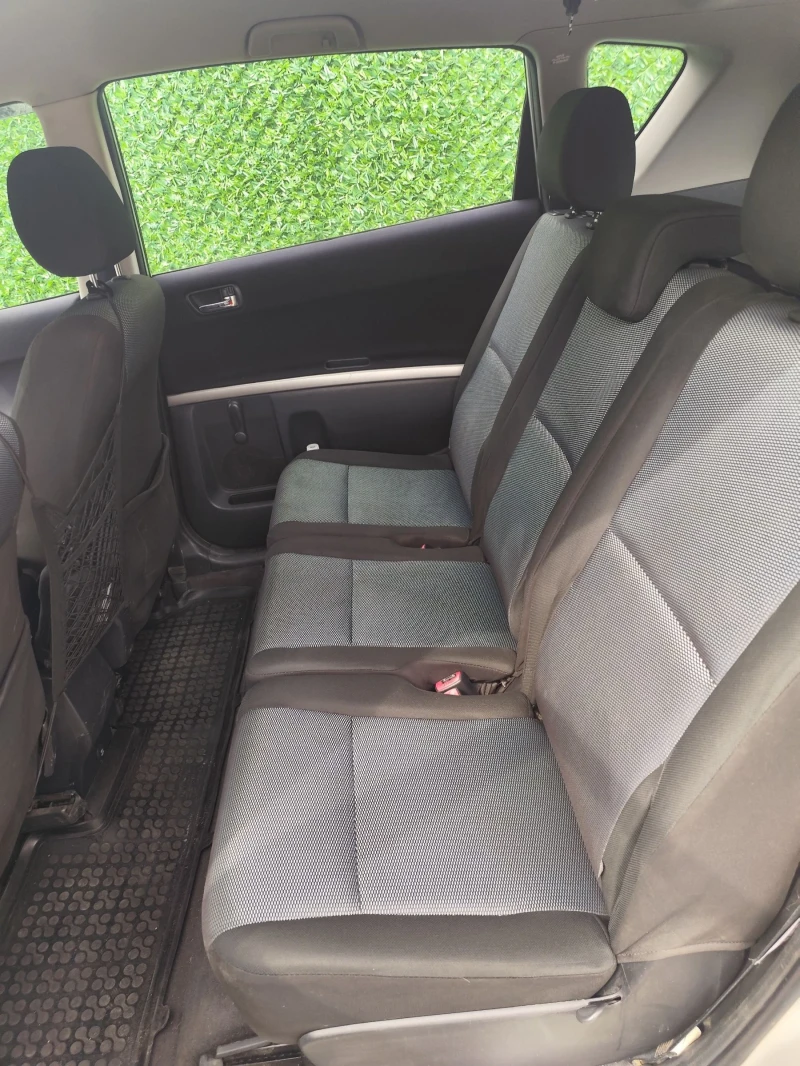 Toyota Corolla verso 2.2  D-4D 136к.с. 7 местна , снимка 5 - Автомобили и джипове - 51709701