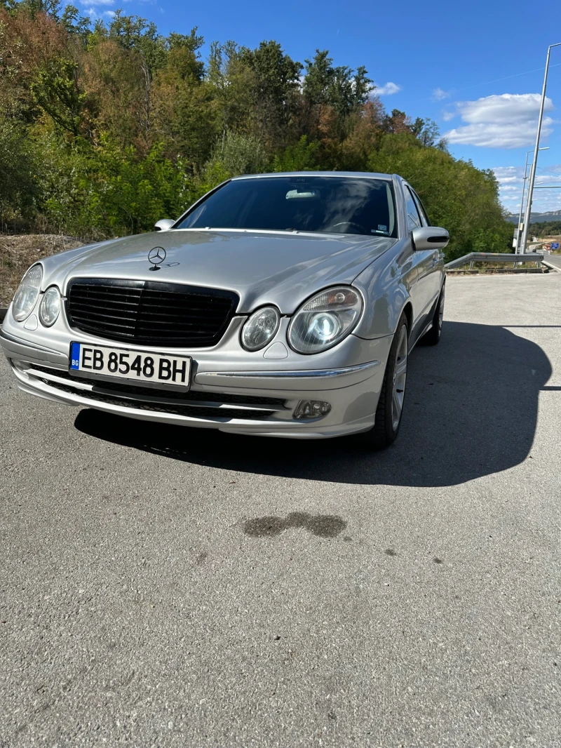 Mercedes-Benz E 270 Avangard, снимка 2 - Автомобили и джипове - 52229398