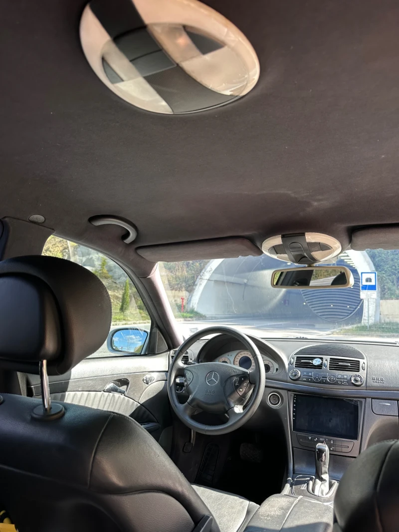 Mercedes-Benz E 270 Avangard, снимка 10 - Автомобили и джипове - 52229398