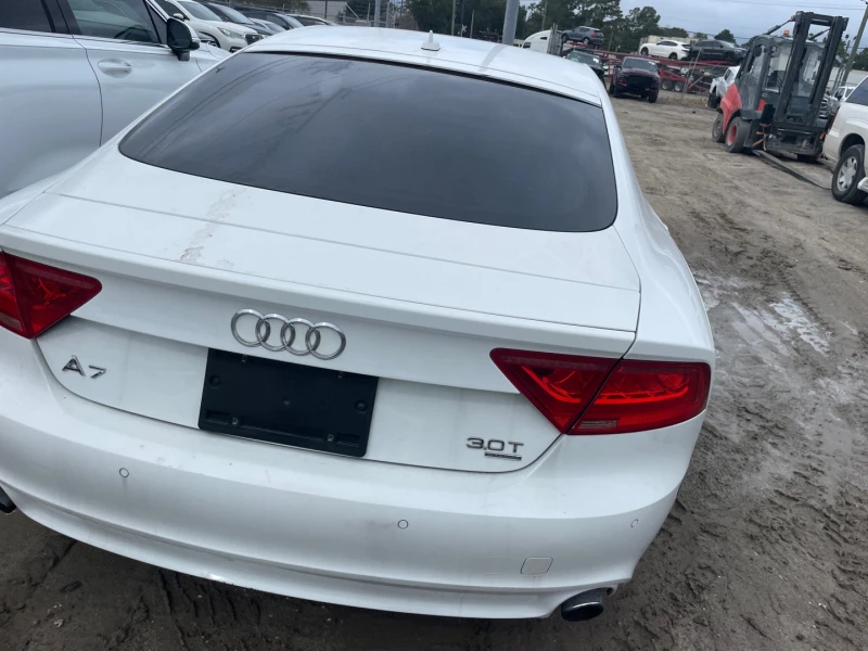 Audi A7 3.0TFSI| PRESTIGE| ПОДГРЕВ| BOSE| РЕАЛНИ КИЛОМ.| , снимка 11 - Автомобили и джипове - 51933688