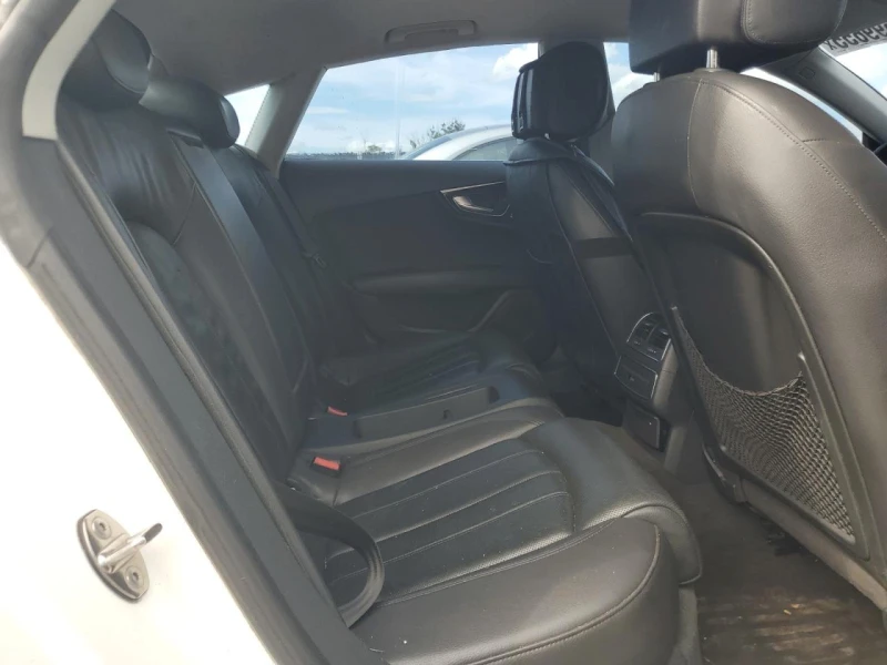 Audi A7 3.0TFSI| PRESTIGE| ПОДГРЕВ| BOSE| РЕАЛНИ КИЛОМ.| , снимка 9 - Автомобили и джипове - 51933688