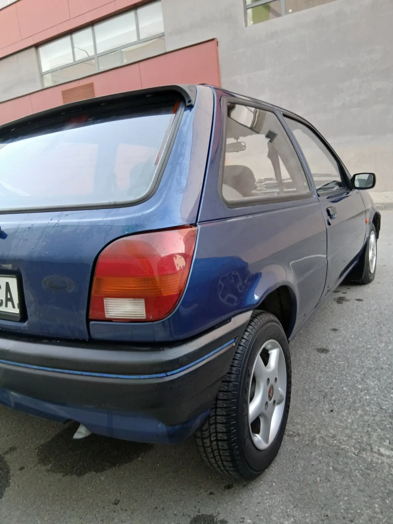 Ford Fiesta, снимка 4 - Автомобили и джипове - 52435574