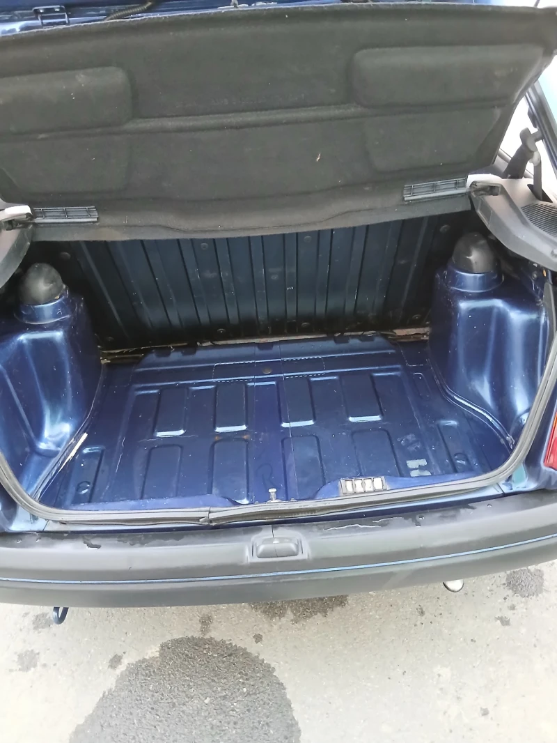 Ford Fiesta, снимка 6 - Автомобили и джипове - 52435574