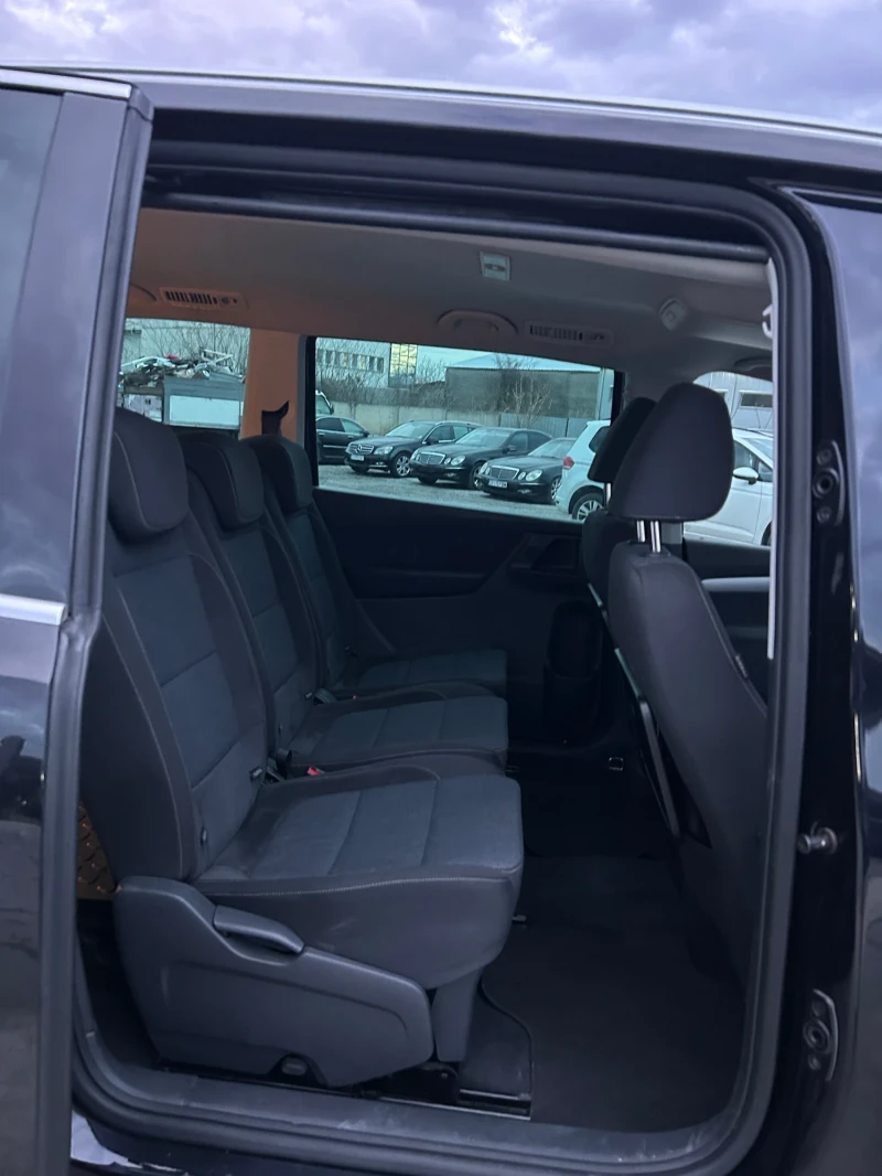 VW Sharan 2.0TDI 140ps ТОП, снимка 15 - Автомобили и джипове - 52968104