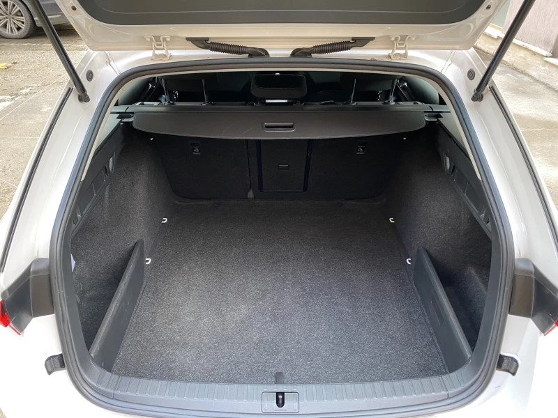 Skoda Octavia 1.5 TSI/150кс./Ambition/Combi, снимка 14 - Автомобили и джипове - 52978696