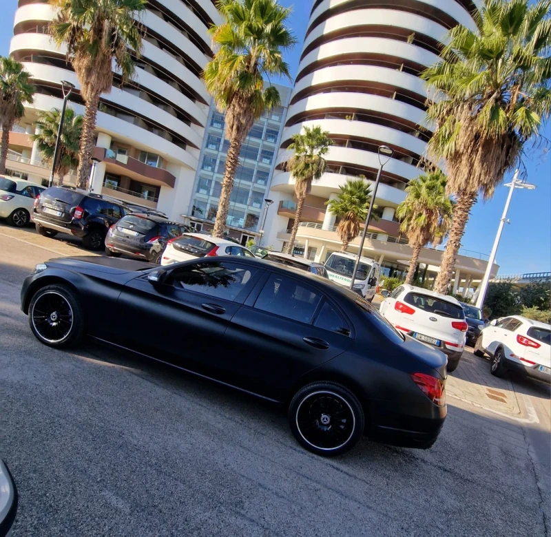 Mercedes-Benz C 220, снимка 10 - Автомобили и джипове - 53262898