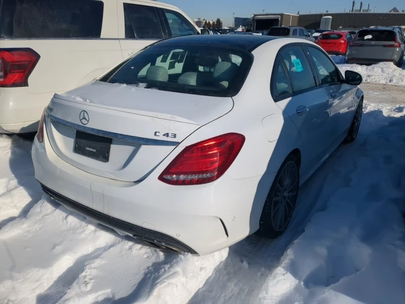 Mercedes-Benz C 43 AMG / 360 / BURMESTER / PANO / ПАМЕТИ /ПОДГРЕВИ/CARFAX, снимка 3 - Автомобили и джипове - 53342608