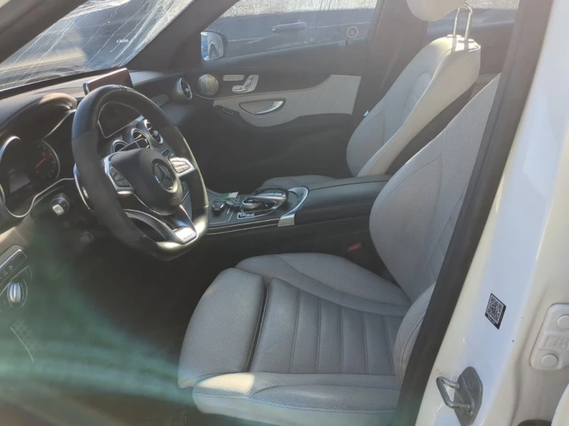 Mercedes-Benz C 43 AMG / 360 / BURMESTER / PANO / ПАМЕТИ /ПОДГРЕВИ/CARFAX, снимка 7 - Автомобили и джипове - 53342608