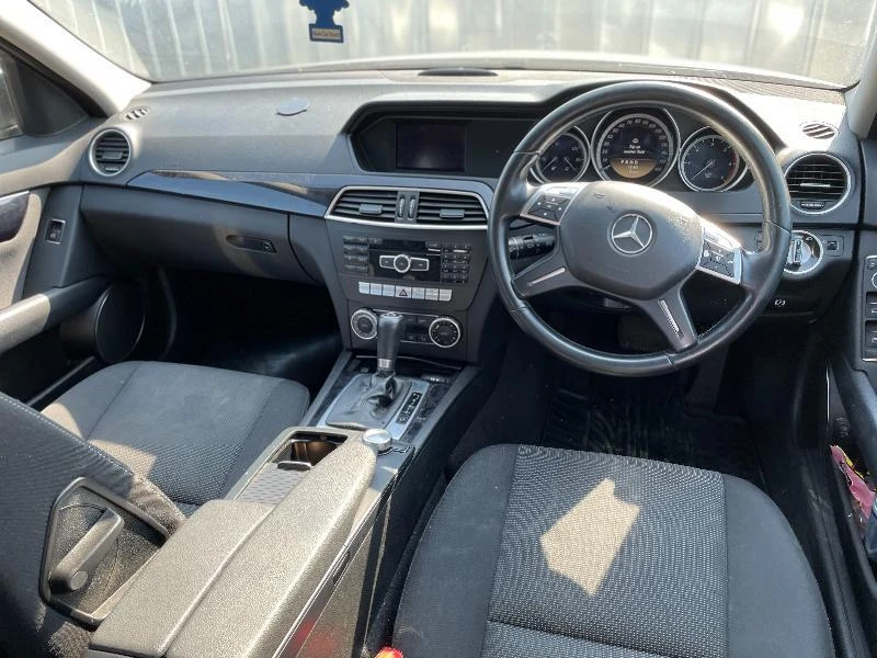 Mercedes-Benz C 220 651 фейслифт 160000 км, снимка 10 - Автомобили и джипове - 34208892