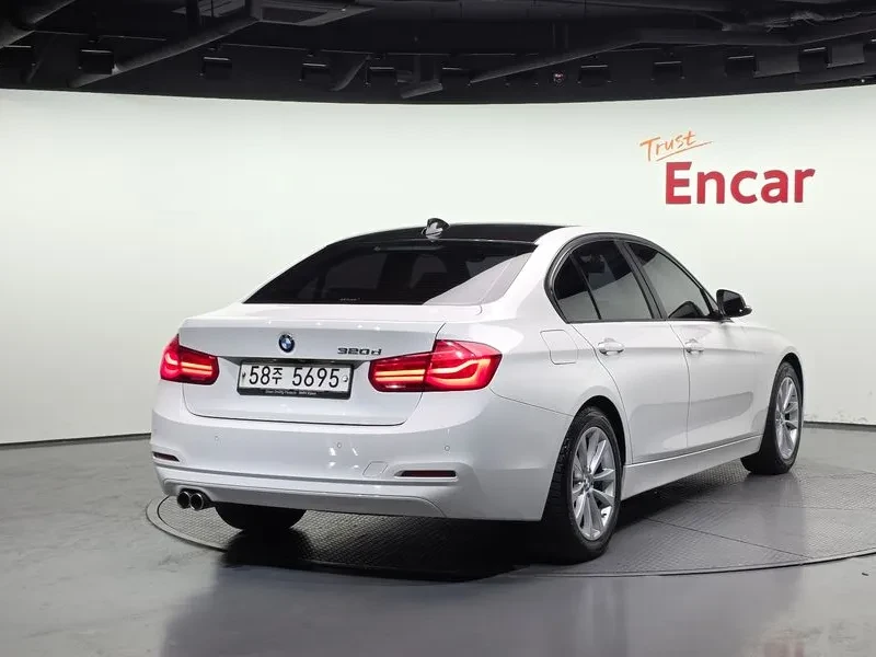 BMW 320 d, снимка 2 - Автомобили и джипове - 54592560