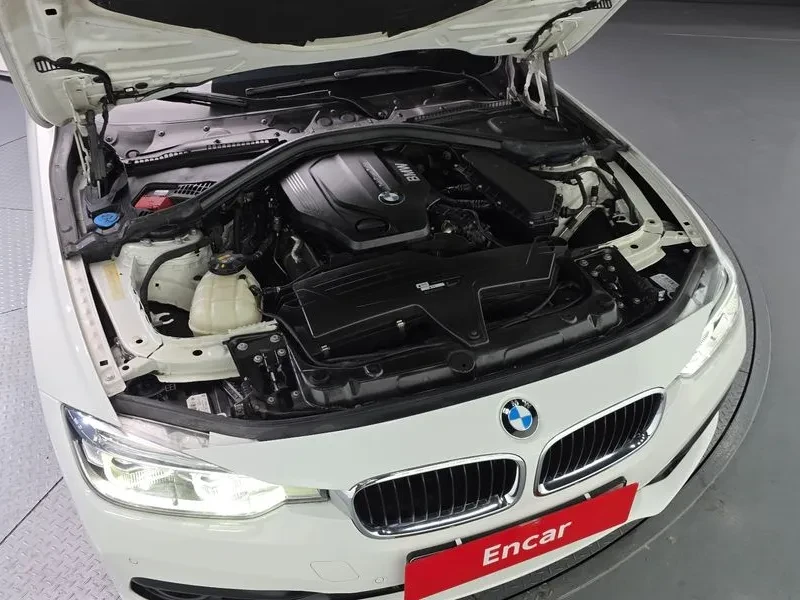 BMW 320 d, снимка 6 - Автомобили и джипове - 54592560