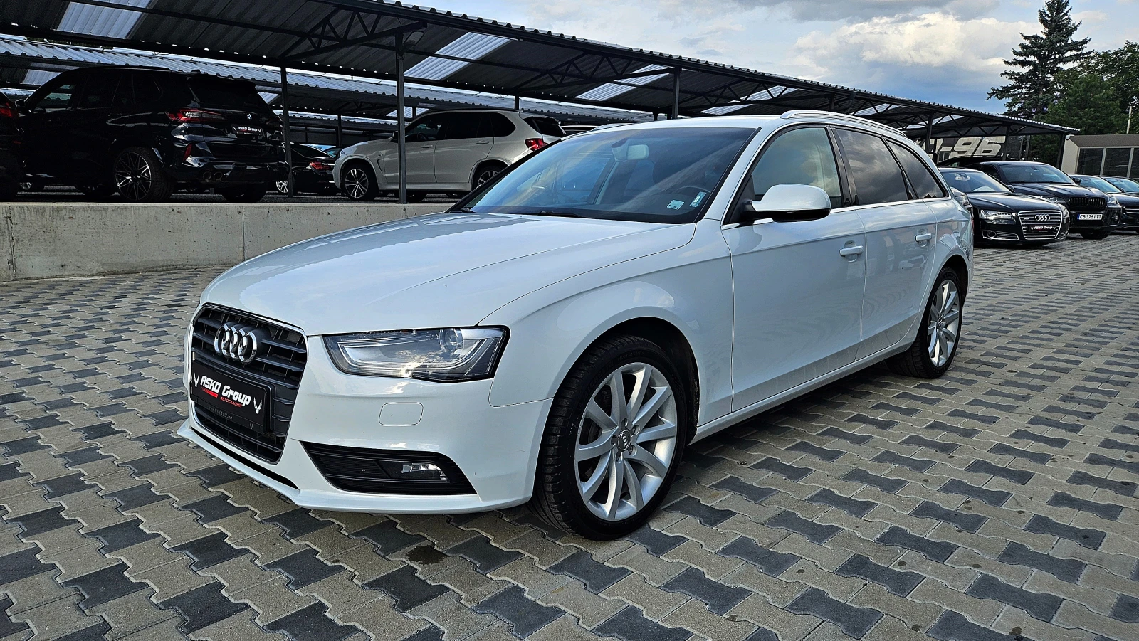 Audi A4 S-LINE/2.0TDI/NAVIGATION/START-STOP/F1 - [1] 