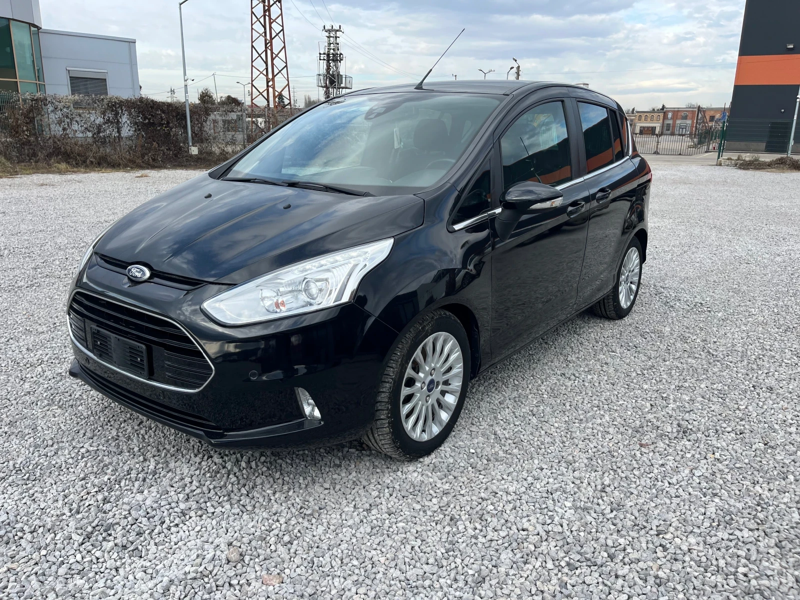 Ford B-Max 1.0i-100k.c. TITANIUM /87000km., Панорама, Камера/ - изображение 2