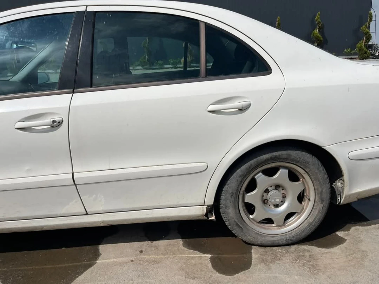 Mercedes-Benz E 270 646 - изображение 5