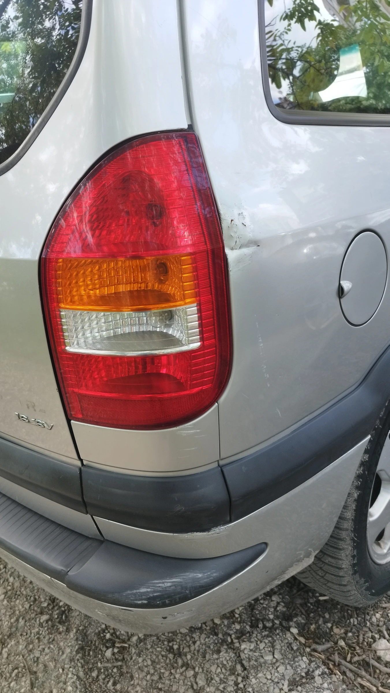 Opel Zafira  - изображение 8