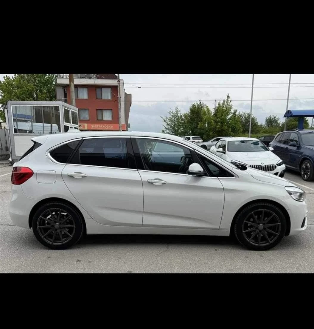 BMW 218 Active tourer  - изображение 5