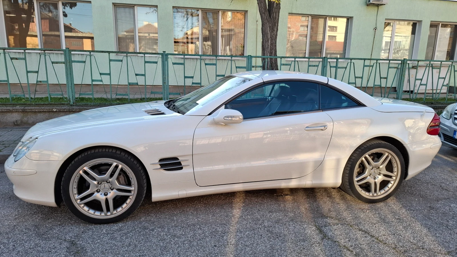 Mercedes-Benz SL 500  - изображение 9