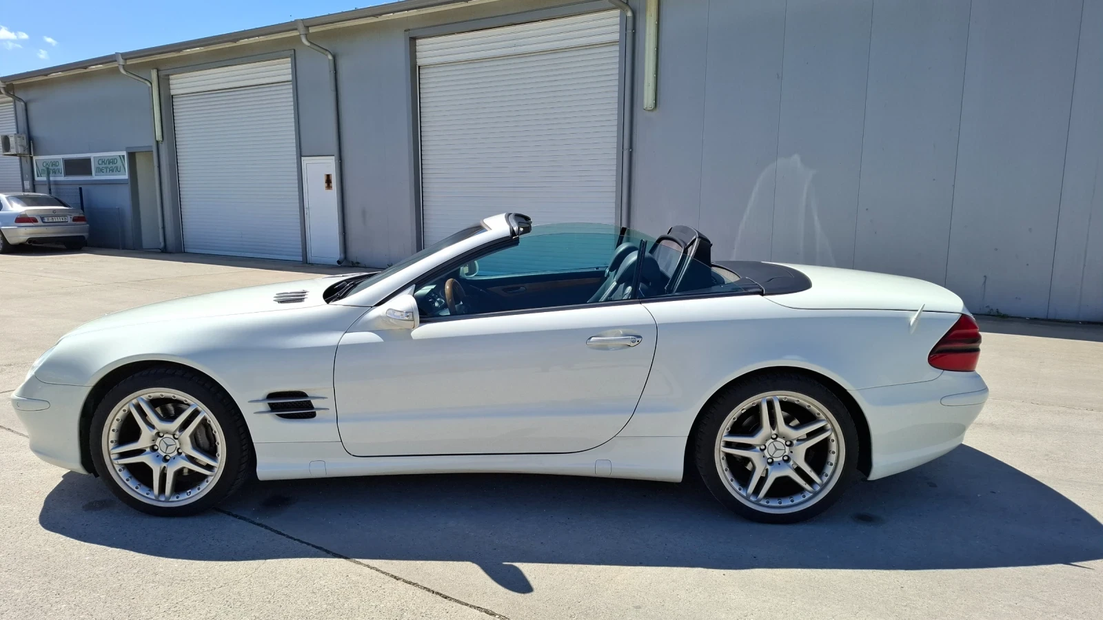 Mercedes-Benz SL 500  - изображение 2