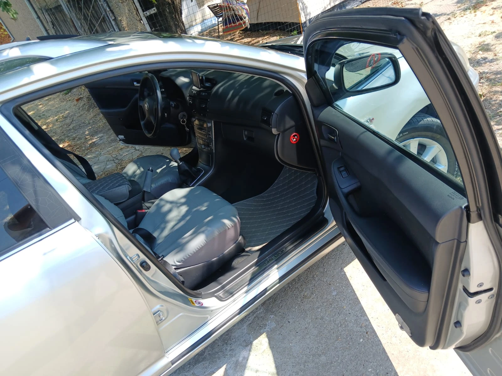 Toyota Avensis T25 - изображение 8
