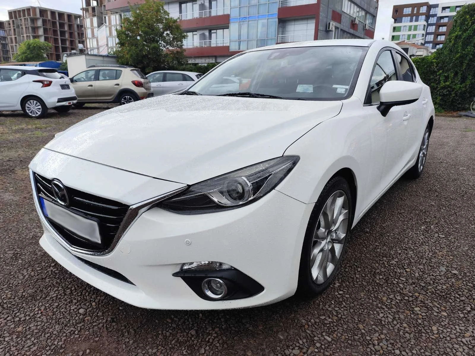 Mazda 3 2.2 D SKYACTIVE - изображение 2