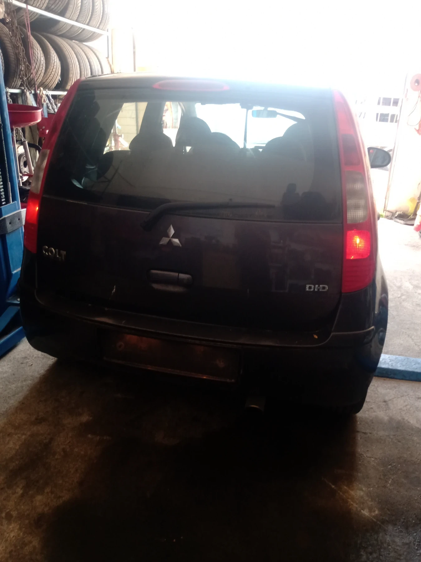 Mitsubishi Colt  - изображение 6