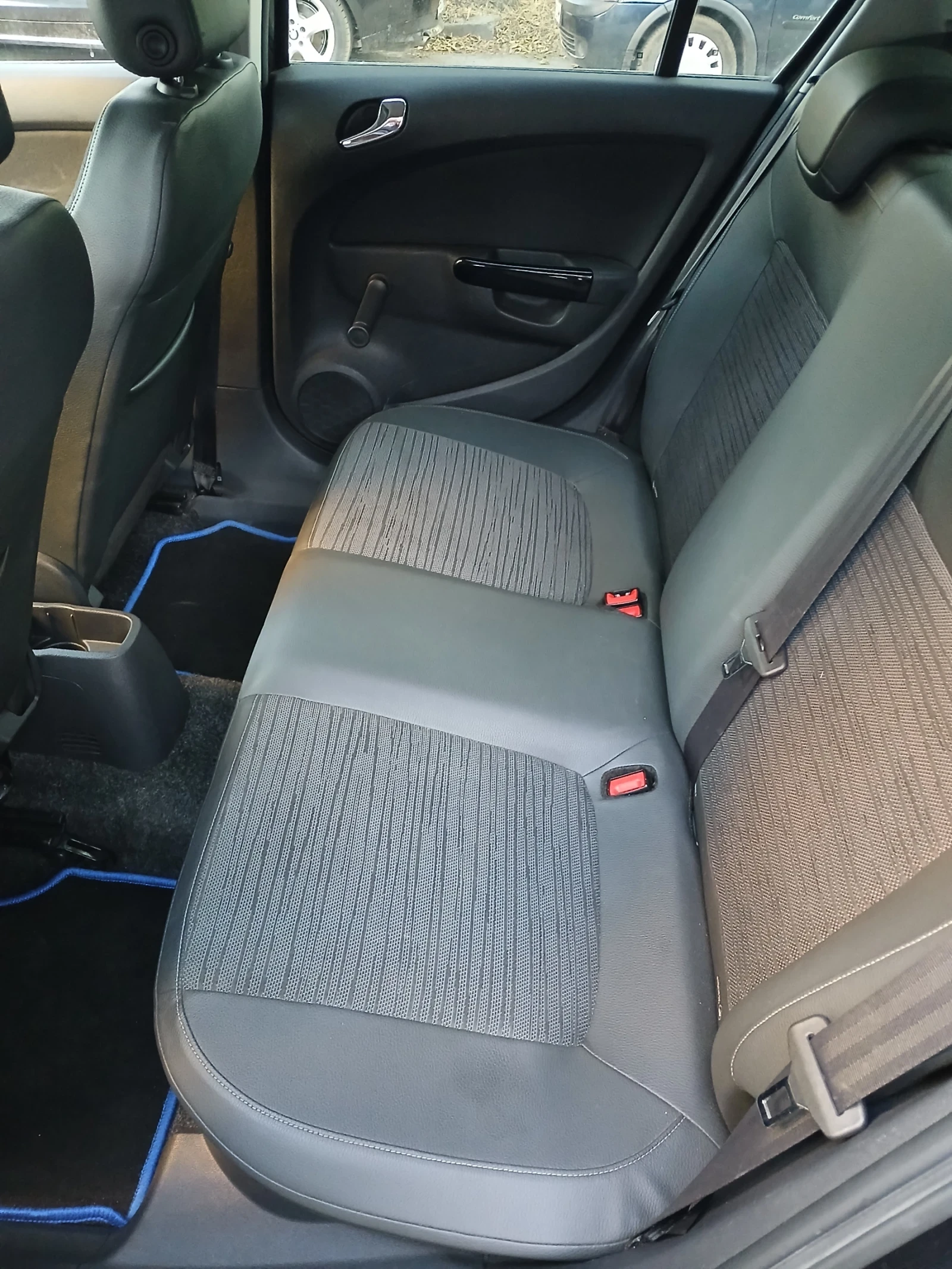 Opel Corsa  - изображение 7